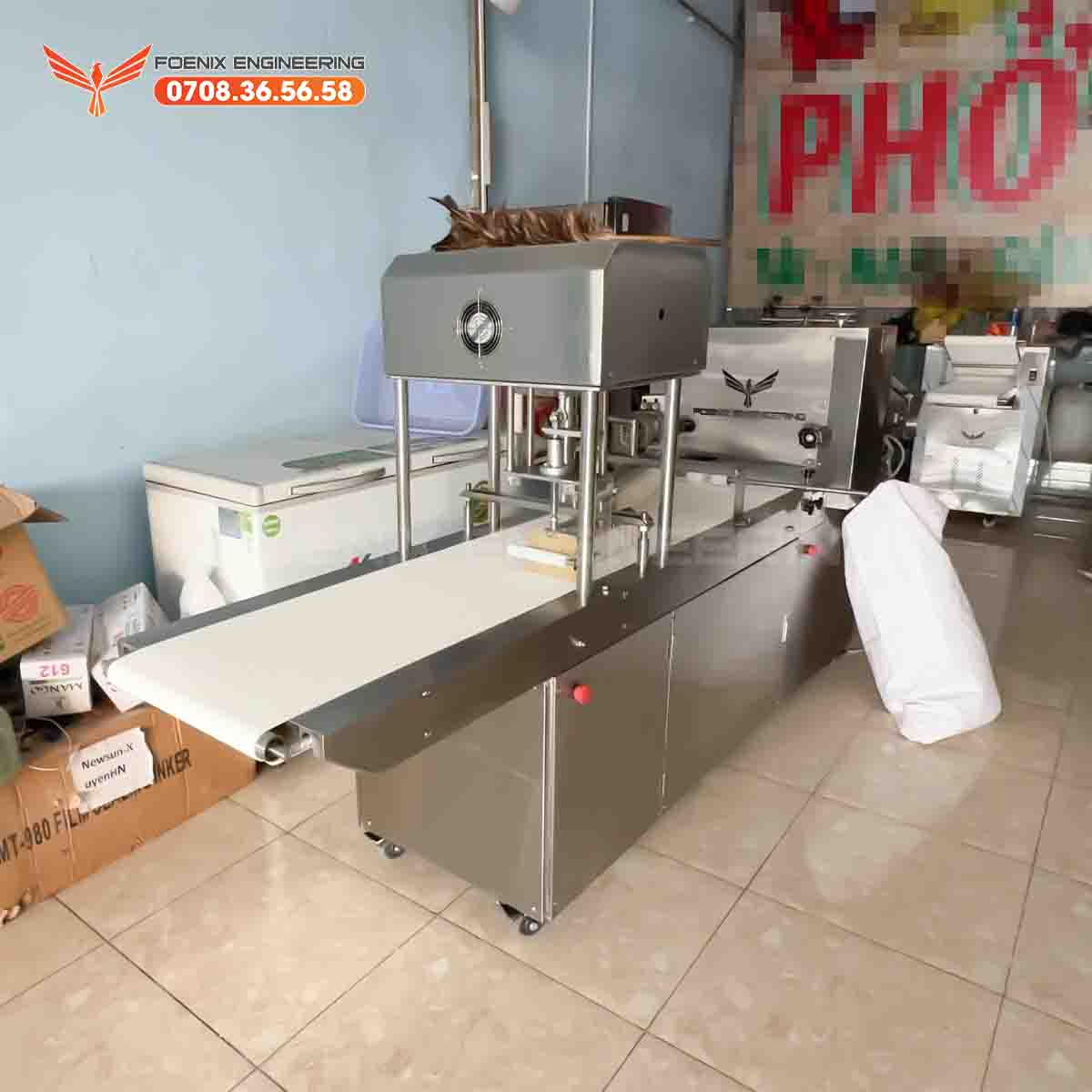 Vì sao nên lắp đặt máy làm bánh màn thầu tại FOENIX