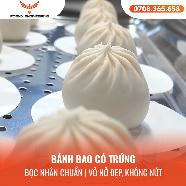 Bánh bao nhân thịt có trứng