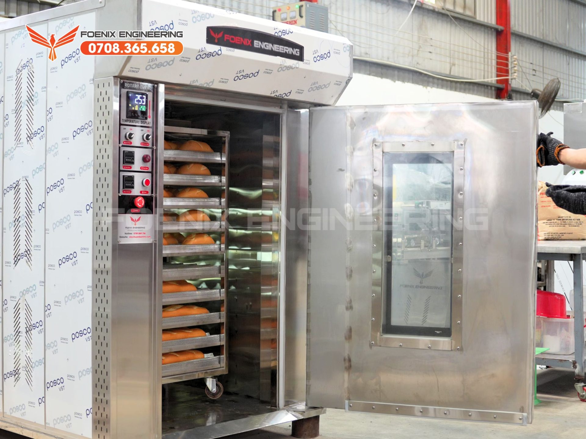mua vỏ bánh mì yêu cầu hóa đơn VAT ở đâu