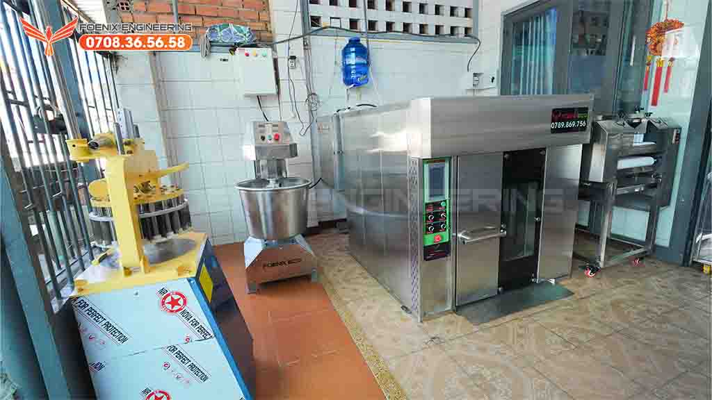 Bộ máy nên đầu tư khi tự làm bánh mì ra bán