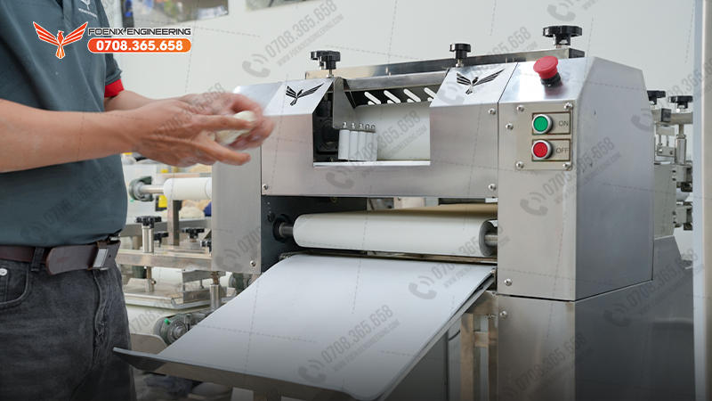 Các bước sử dụng máy se bột bánh mì 1 người
