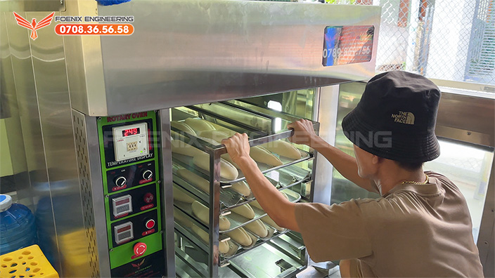 Dây chuyền tự làm bánh mì