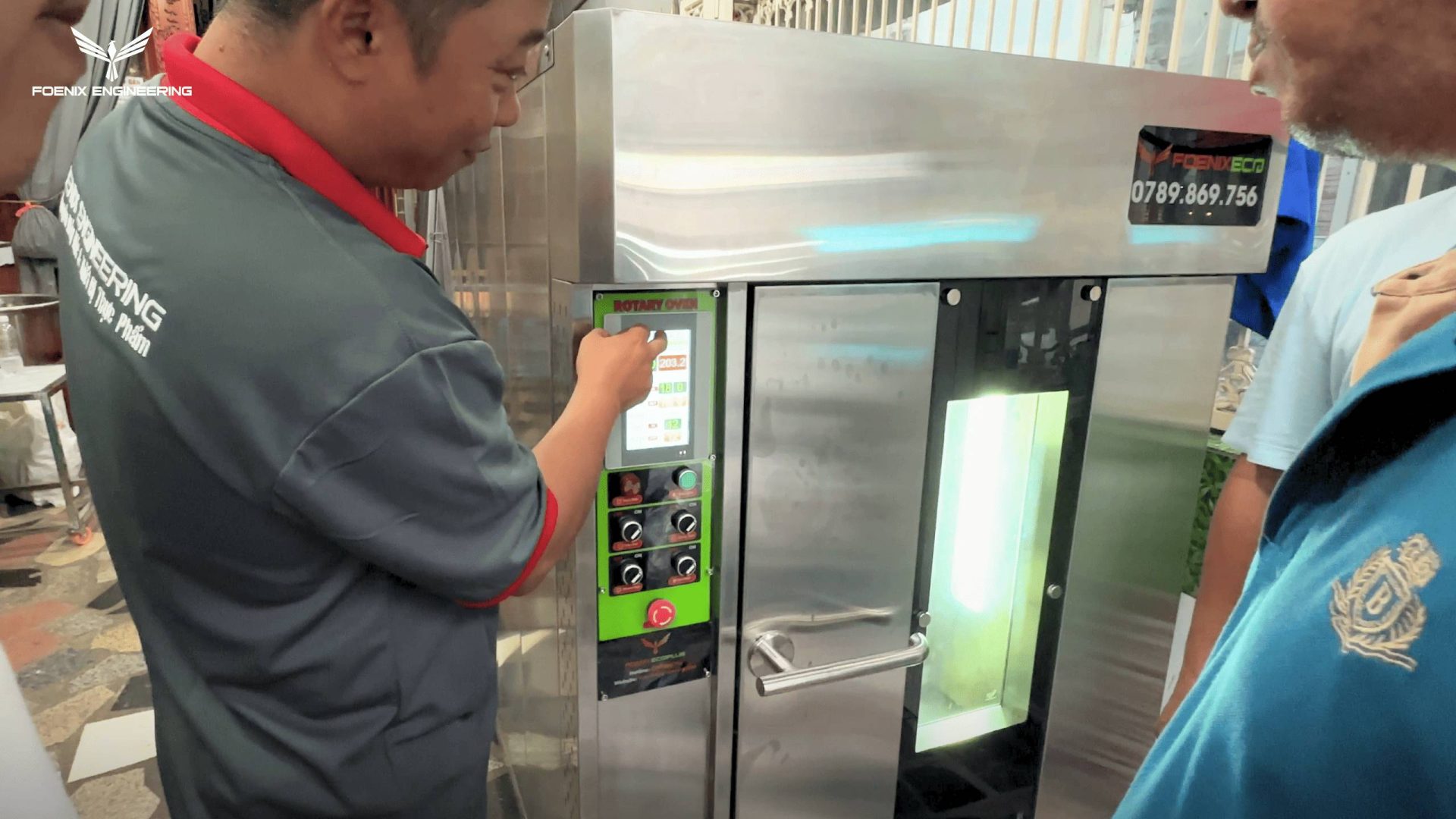 Giải pháp tiệm bánh mì quy mô vừa và nhỏ