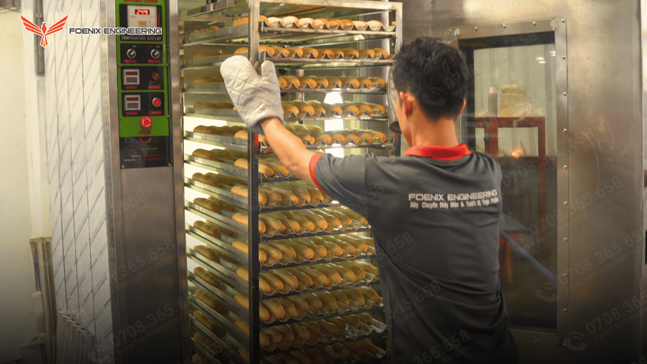 Lò nướng bánh mì chuẩn 3B nướng bánh mì đều