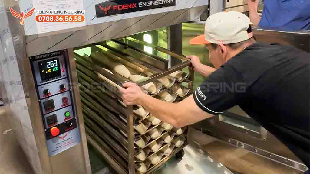 Mua lò nướng trả góp lãi suất 0% tại FOENIX