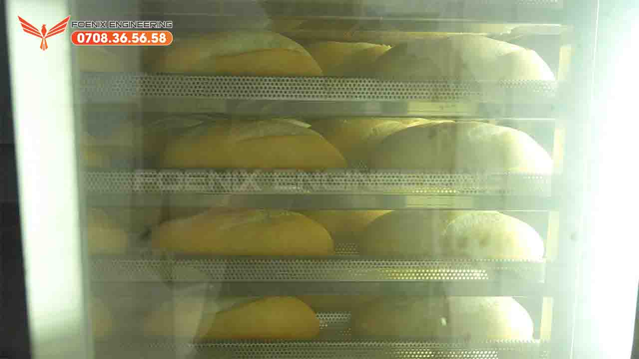 Nguyên nhân khiến nướng bánh mì bị cháy xém cạnh