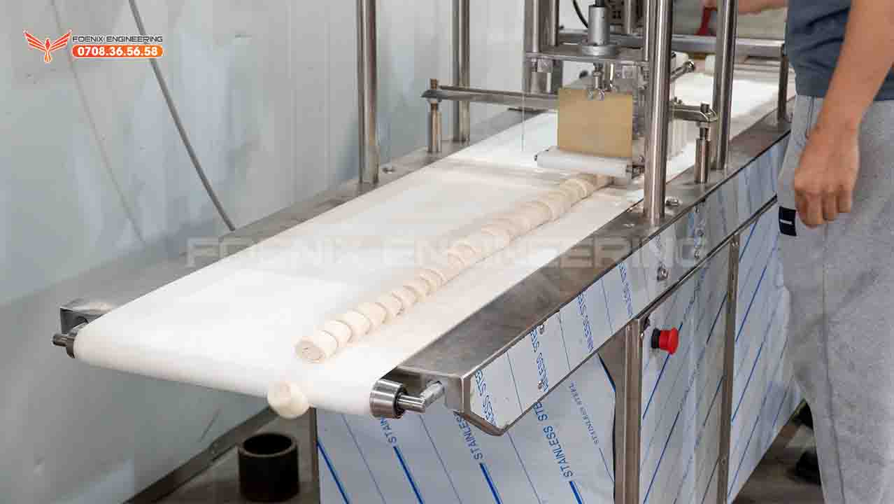 Nhà xưởng sản xuất máy làm màn thầu tại HCM