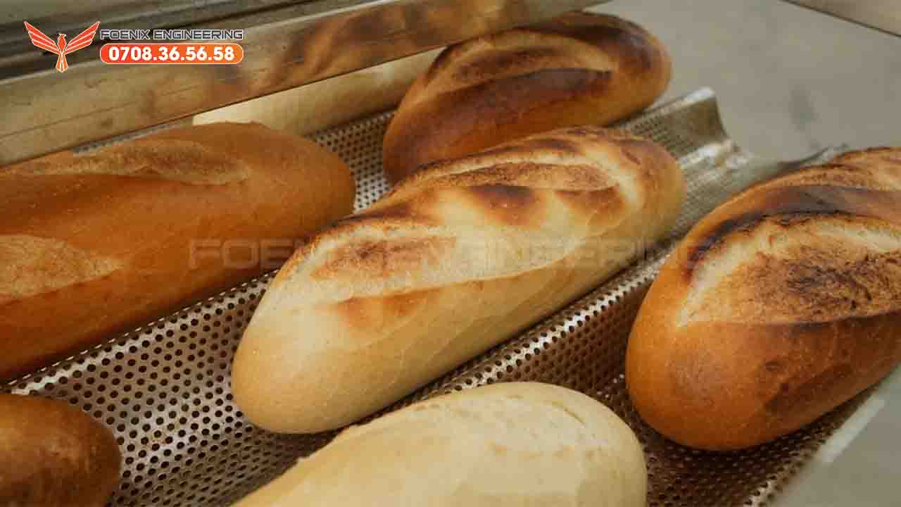 Nướng bánh mì bị cháy xém cạnh do lò