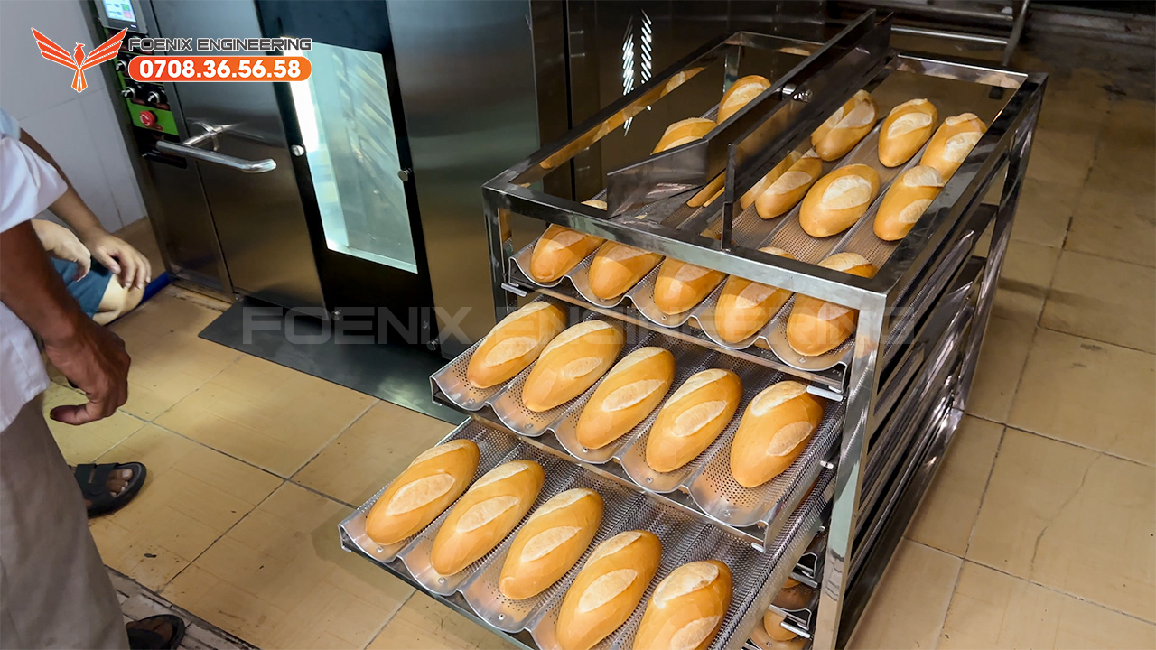 lò bánh mì xuất hóa đơn VAT
